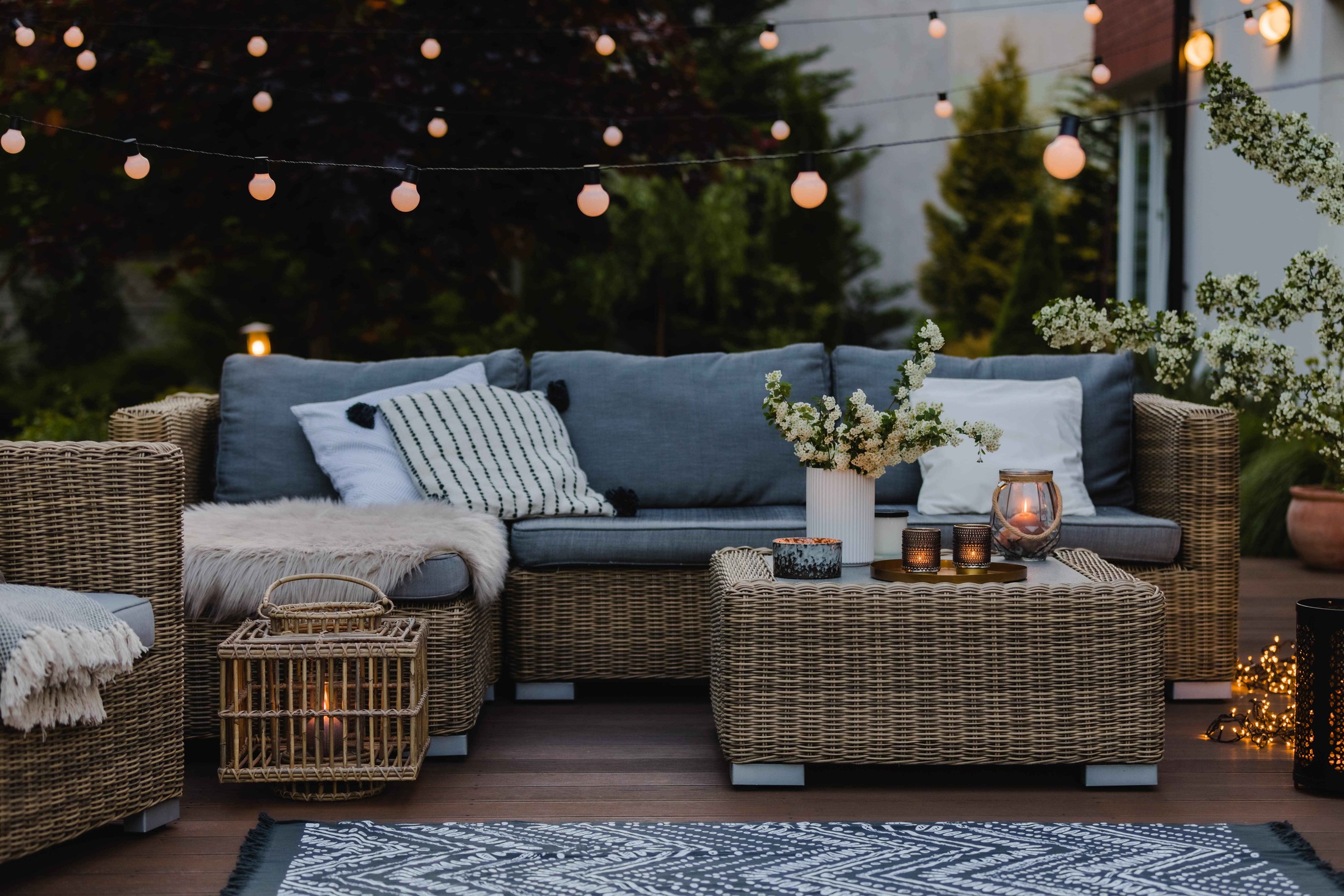 10 Creative Ways to Use Outdoor String Lights